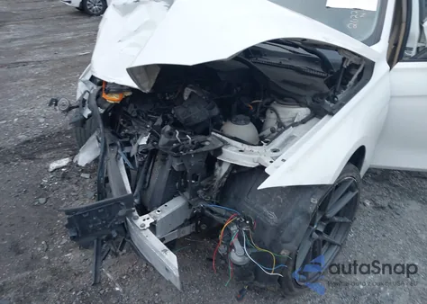 2013 BMW 328I xDrive z USA, uszkodzony, nr VIN WBA3B5C54DF592045